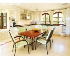 Maravillosa villa para temporada larga en Sierra Blanca, Marbella