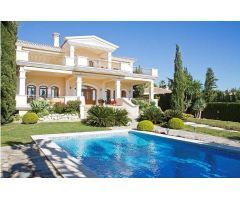 Maravillosa villa para temporada de verano   en Sierra Blanca, Marbella