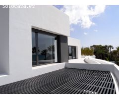 Villa los Monteros Playa primera linea marbella