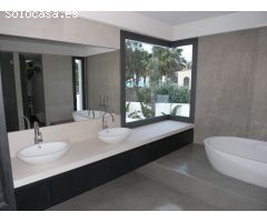Villa los Monteros Playa primera linea marbella