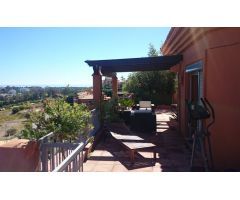 Apartamento en venta en Benatalaya.
