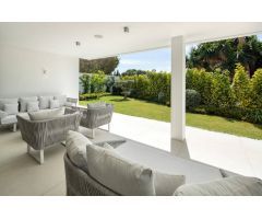 Villa de Lujo reformada en Puerto Banus