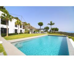 EXCEPCIONAL VILLA CONTEMPORÁNEA A ESTRENAR EN LA RESERVA DE ALCUZCUZ, BENAHAVIS