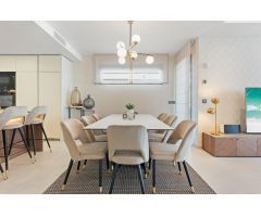 Villa de lujo pareada en Puerto Banús 150m de la playa