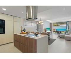 Villa de lujo pareada en Puerto Banús 150m de la playa