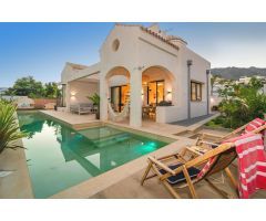 Villa a 140m de la playa,  Milla de Oro Marbella