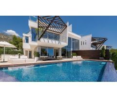 Villa de lujo en prestigiosa urbanizacion Sierra Blanca, Marbella