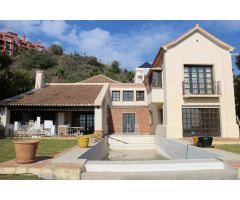 Villa con Vistas Panorámicas al Mar en Monte Halcones, La Quinta – Benahavís