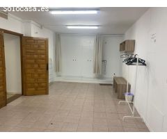 MAGNIFICOS LOCALES EN BARRIO NARANJO !!!!!