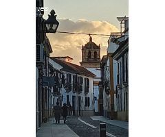 Amplio piso con vistas en pleno centro histórico (Santa Marina)