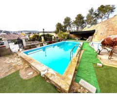 Chalet en Venta en la Pobla de Montornès, Tarragona