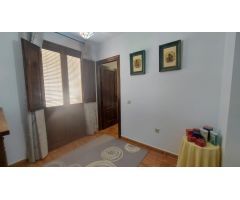 CASA EN VENTA EN EL CENTRO DE FONDON.