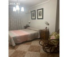 CASA SOBRE ALMACEN A LA VENTA EN SANTA MARÍA DEL ÁGUILA.
