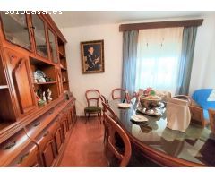 ¡AMPLIA VIVIENDA SOBRE ALMACÉN EN LA LOMA DE LA MEZQUITA!