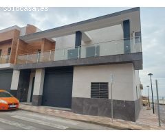 casas sobre almacen a la venta en Balanegra