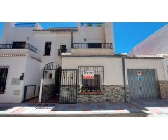 Dúplex en venta en Albondon con piscina comunitaria