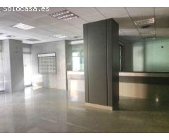 Amplio local comercial en venta en Bulevar de El Ejido