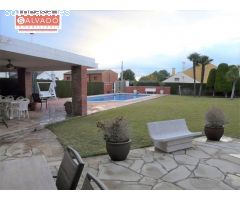MAGNÍFICO CHALET EN EL VENDRELL - EN BONAVISTA!!