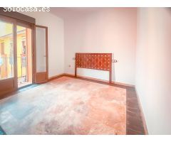 ???? Casa junto a La Corrdera de dos plantas – Espaciosa, Cálida y con Gran Potencial ?
