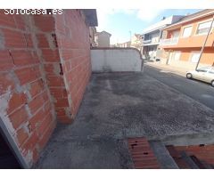 ADOSADO EN CONSTRUCION EN COBATILLAS CON ORIENTACION SUR