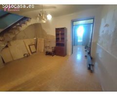 CASA EN COBATILLAS