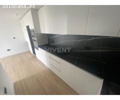 FANTASTICO PISO EN LA ZONA DE JUAN DE BORBON