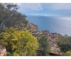 VENTA DE PARCELA DE 2000 MTS  CON DOS VIVIENDAS UNIFAMILIARES Y PISCINA PRIVADA
