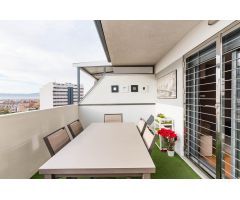 ¿BUSCAS UN ATICO CON VISTAS Y EN PLANTA?