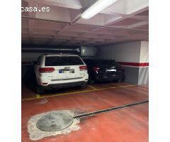 Amplio Garaje en Avenida de Europa, Edificio Atenas