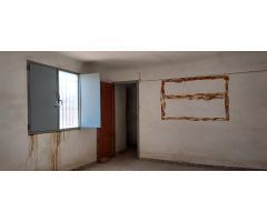SOLAR EN VENTA EN CREVILLENTE