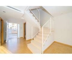 Chalet adosado en venta en avda Les Palmeretes