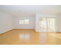 Chalet adosado en venta en avda Les Palmeretes