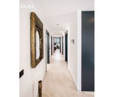 ÁTICO DE LUJO Y DISEÑO JUNTO A CAMPO DE GOLF