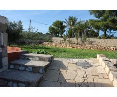 CASA DE CAMPO EN CREVILLENTE CON PARCELA DE 4800 M2