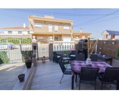 CHALET ADOSADO EN VENTA EN DOLORES .