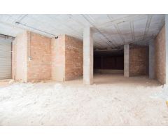 Local comercial en Granada zona Centro, 183 m. de superficie, junto a la plaza de Derecho,