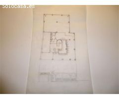 Local comercial en Granada zona Centro, 183 m. de superficie, junto a la plaza de Derecho,