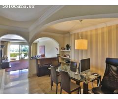 Magnifico apartamento con jardin privado en Marbella!!