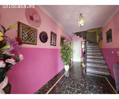 Fantástica adosada en el centro de Estepona