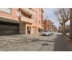 PLAZA DE PARKING EN VENTA: MUY CERCA del AMBULATORIO (C/ Plaça -C/ Mercè)