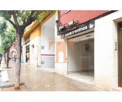 LOCAL COMERCIAL en PREMIA DE MAR: Zona Ambulatorio, calle Mercè