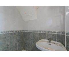 Casa en Venta en La Granada, Granada