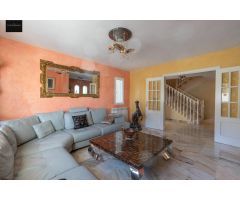 ESPECTACULAR CHALET EN LA URB. VILLAS BLANCAS