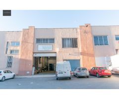 NAVE EN VENTA EN EL POLÍGONO JUNCARIL