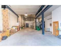 NAVE EN VENTA EN EL POLÍGONO JUNCARIL