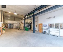 NAVE EN VENTA EN EL POLÍGONO JUNCARIL