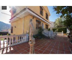 GRAN CHALET CON PISCINA EN LOS PINILLOS