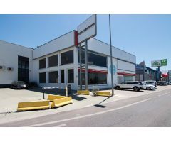 Nave industrial junto Kinepolis y Decathlon
