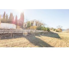 Cortijo con finca rustica en Iznalloz