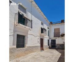 casa con piscina en Portugos en la Alpujarra